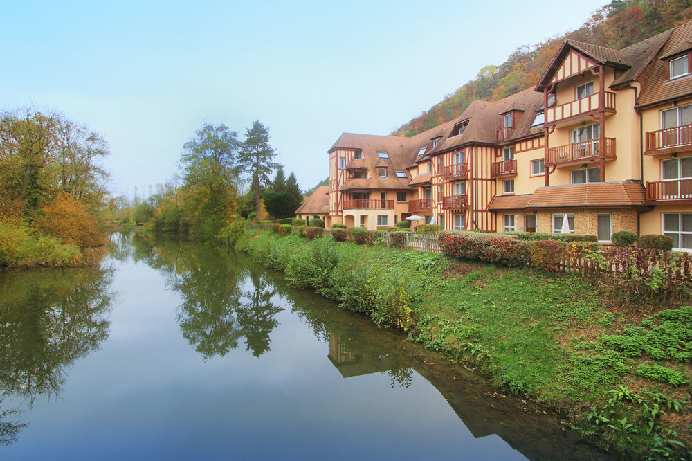 Aparthotel Karma Manoir Des Deux Amants Connelles Exteriér fotografie