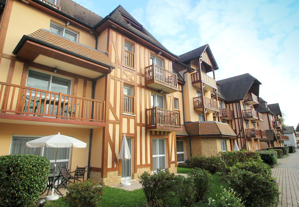 Aparthotel Karma Manoir Des Deux Amants Connelles Exteriér fotografie