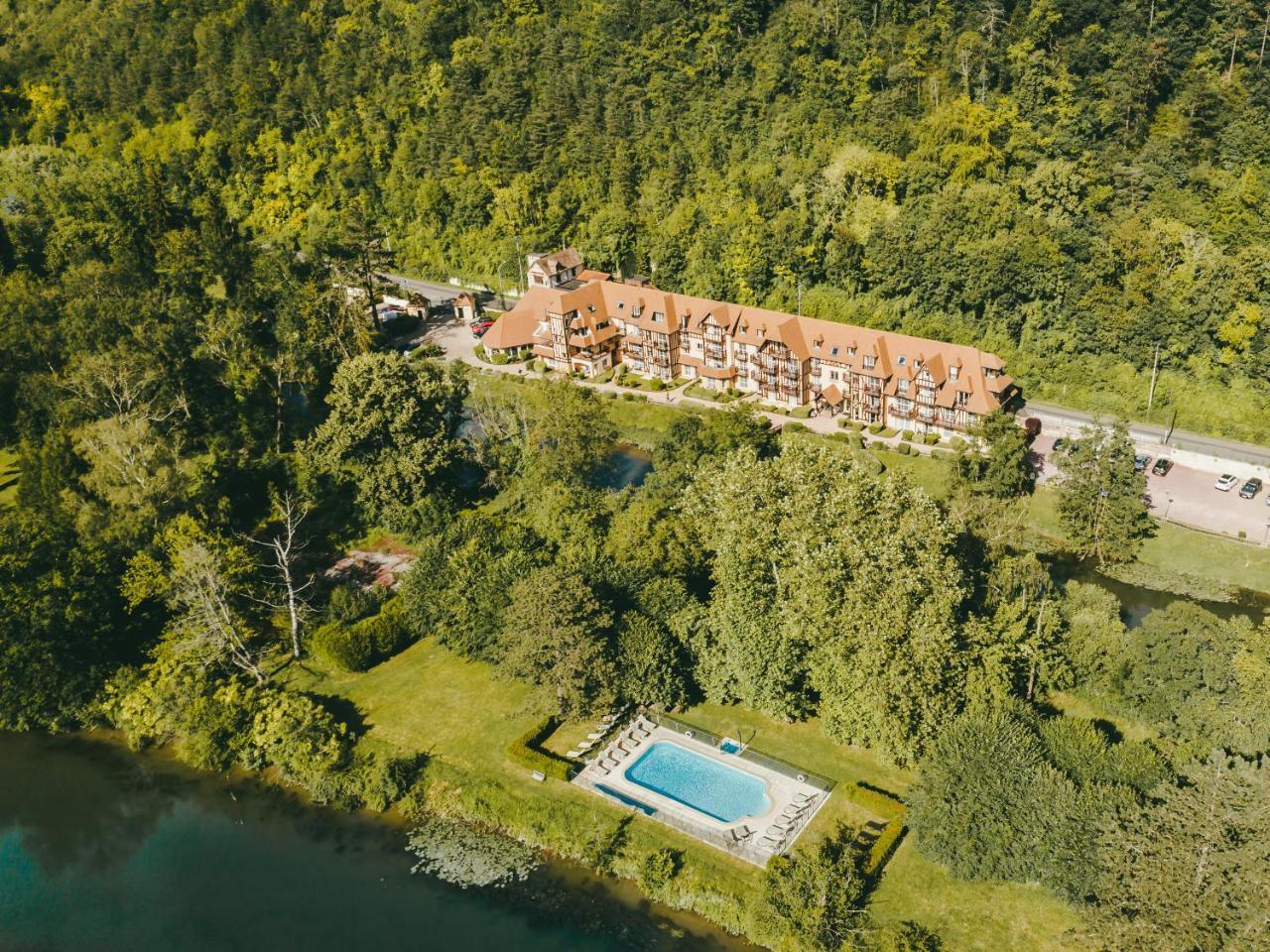 Aparthotel Karma Manoir Des Deux Amants Connelles Exteriér fotografie
