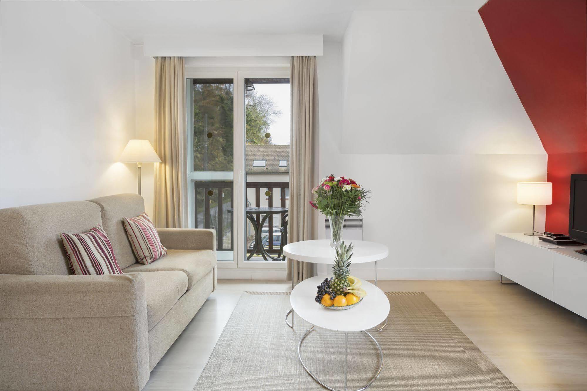 Aparthotel Karma Manoir Des Deux Amants Connelles Exteriér fotografie