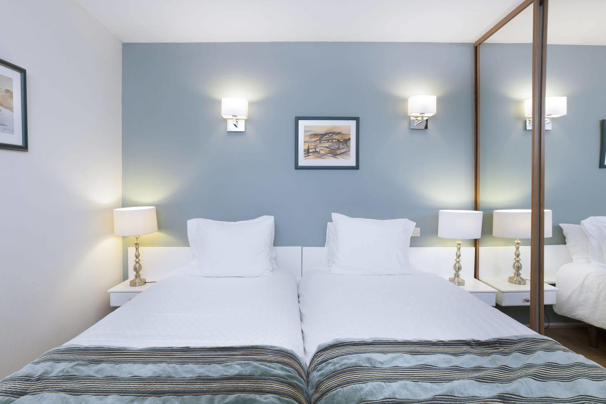 Aparthotel Karma Manoir Des Deux Amants Connelles Exteriér fotografie