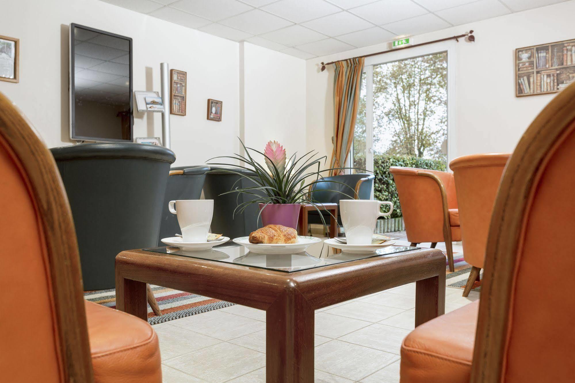 Aparthotel Karma Manoir Des Deux Amants Connelles Exteriér fotografie